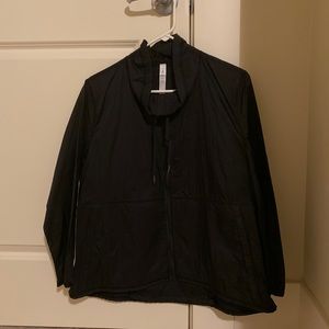 SOLD black lululemon windbreaker